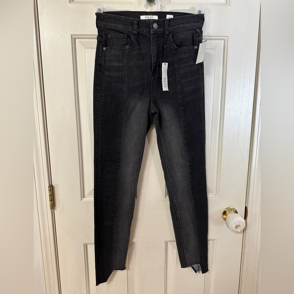 SP Black Distressed Skinny Jeans